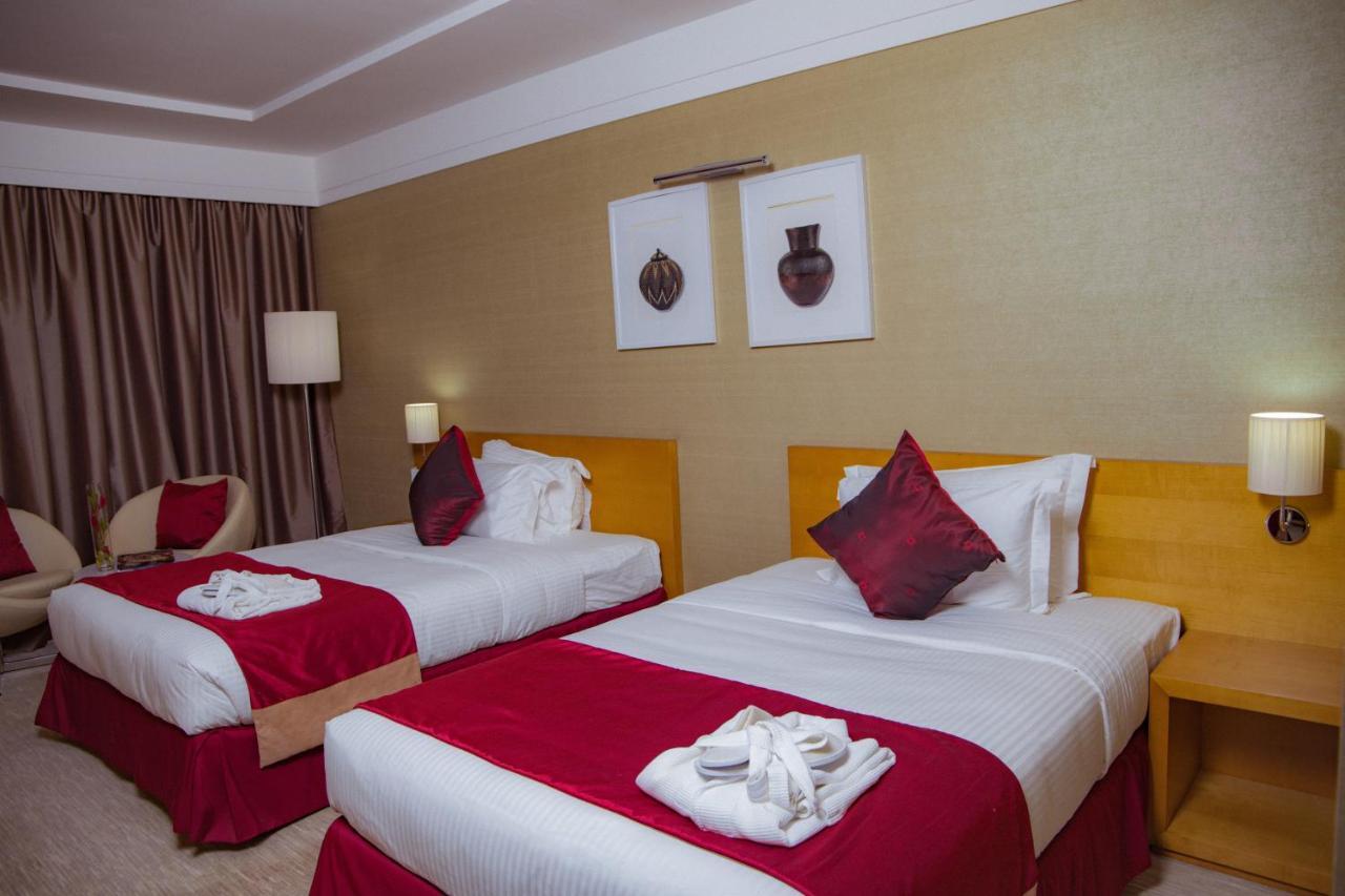 Hotel De Convencoes De Talatona Hcta ลูอันดา ภายนอก รูปภาพ