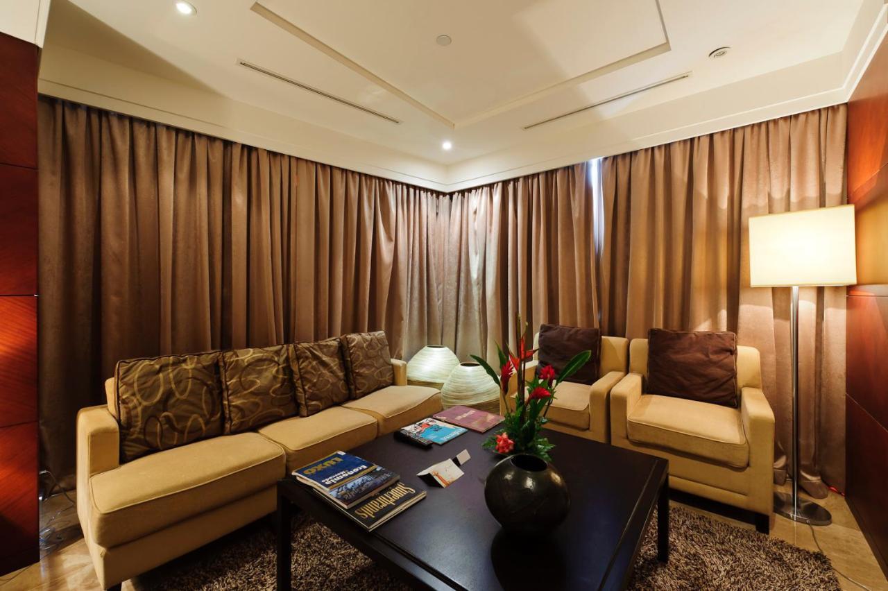 Hotel De Convencoes De Talatona Hcta ลูอันดา ภายนอก รูปภาพ
