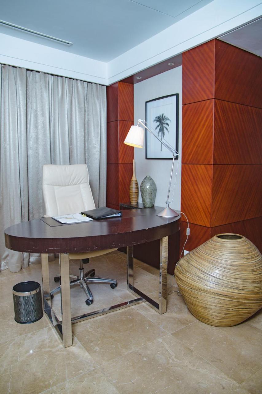 Hotel De Convencoes De Talatona Hcta ลูอันดา ภายนอก รูปภาพ