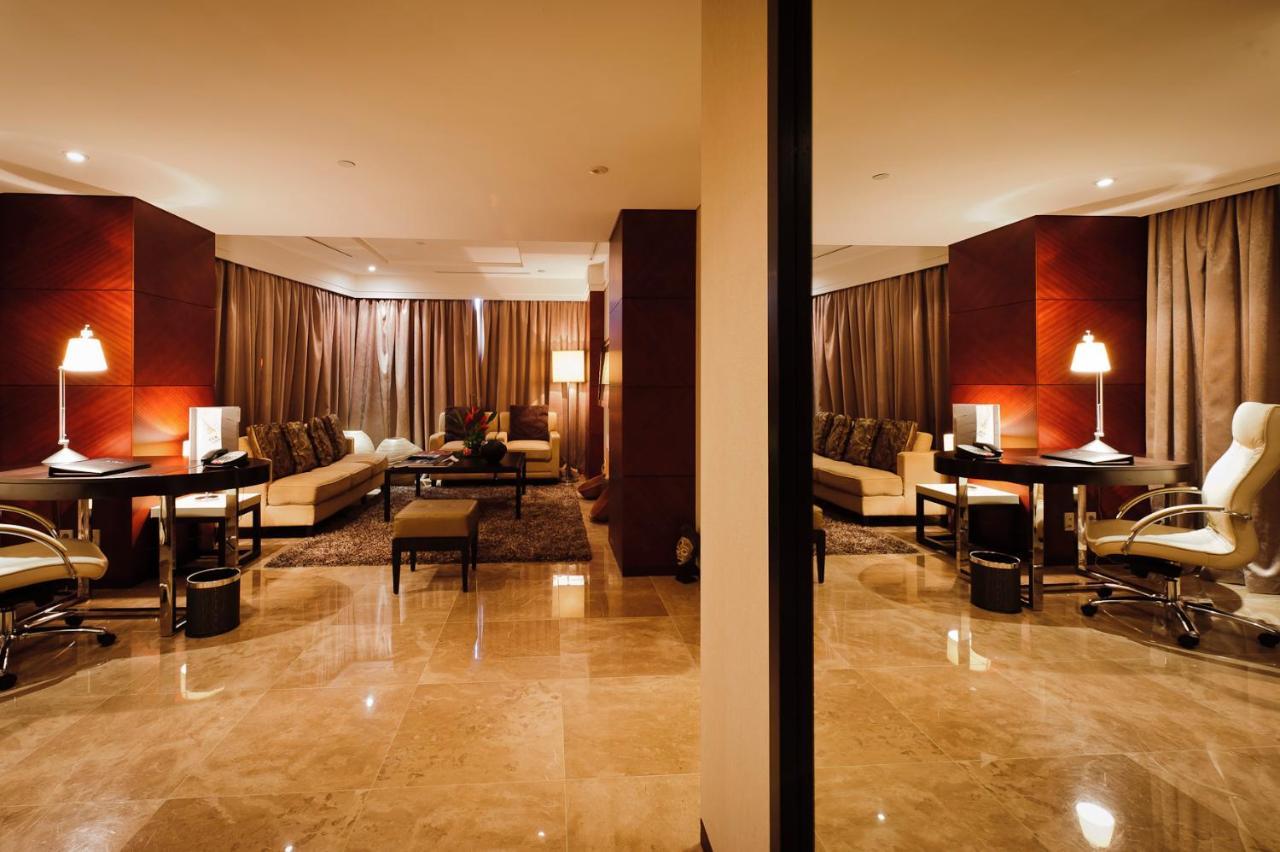 Hotel De Convencoes De Talatona Hcta ลูอันดา ภายนอก รูปภาพ
