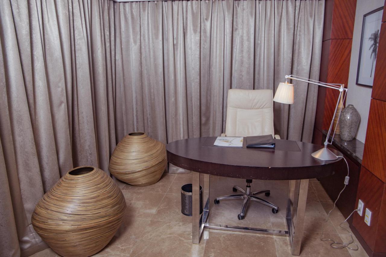 Hotel De Convencoes De Talatona Hcta ลูอันดา ภายนอก รูปภาพ