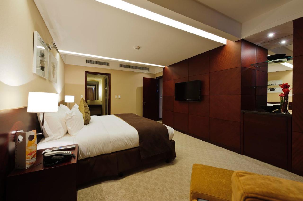 Hotel De Convencoes De Talatona Hcta ลูอันดา ภายนอก รูปภาพ