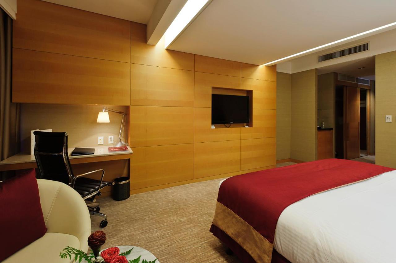 Hotel De Convencoes De Talatona Hcta ลูอันดา ภายนอก รูปภาพ