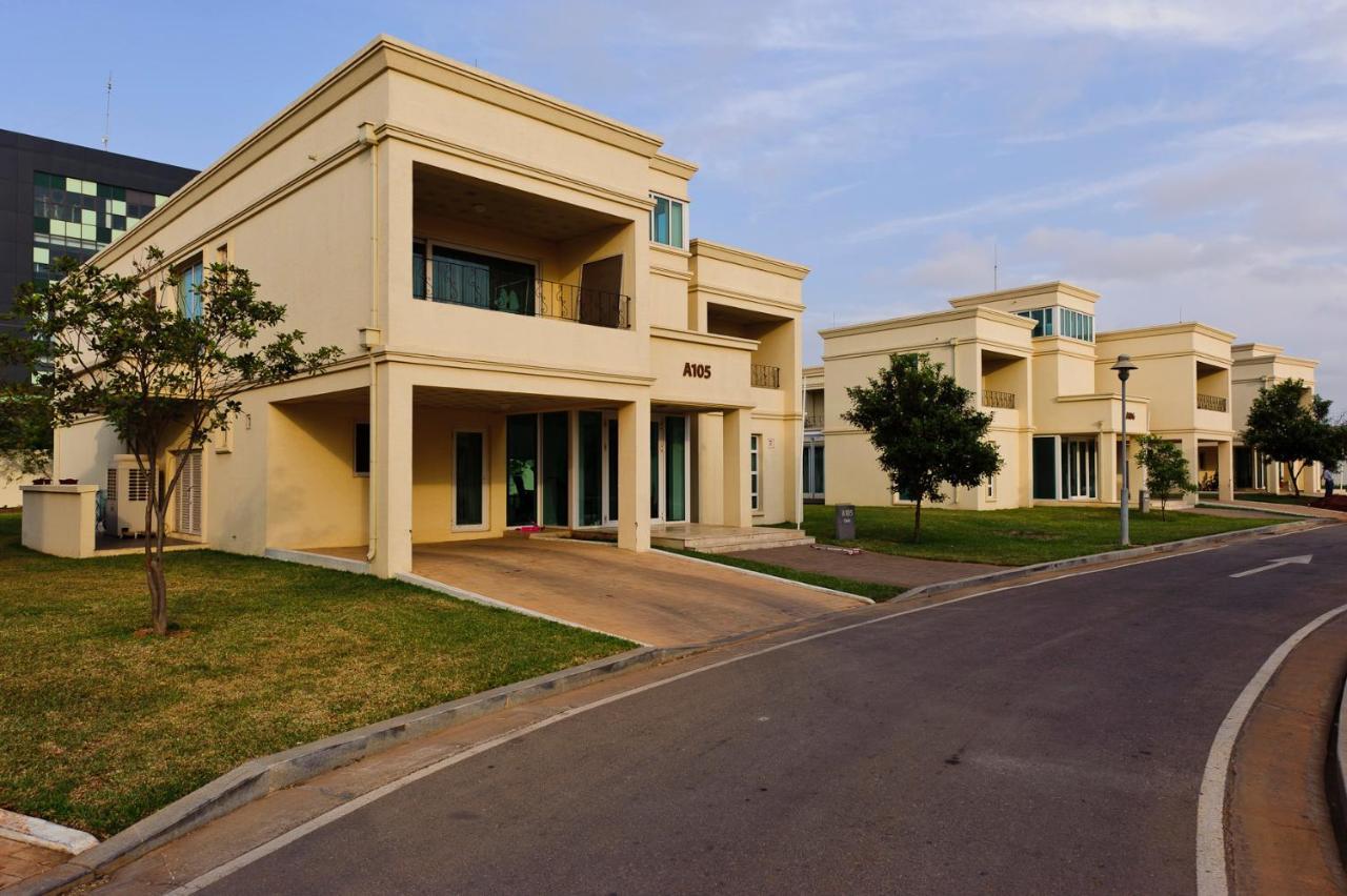Hotel De Convencoes De Talatona Hcta ลูอันดา ภายนอก รูปภาพ
