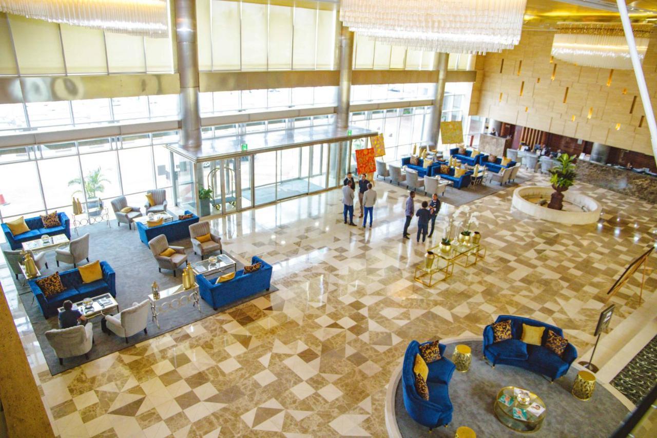 Hotel De Convencoes De Talatona Hcta ลูอันดา ภายนอก รูปภาพ