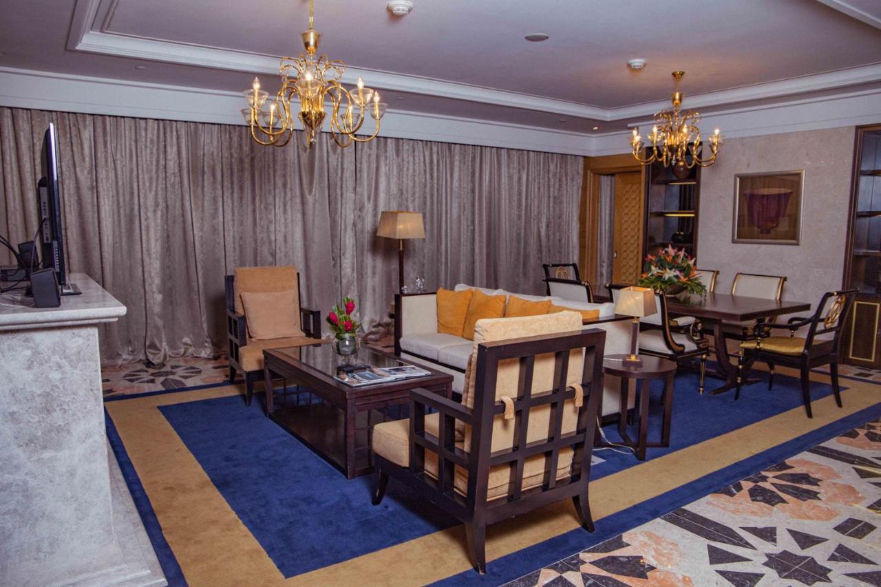 Hotel De Convencoes De Talatona Hcta ลูอันดา ภายนอก รูปภาพ